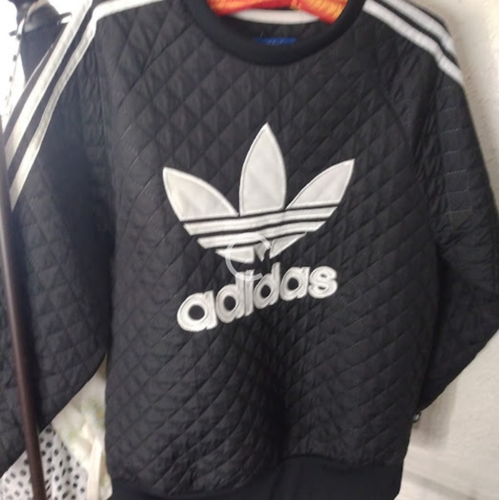 Adidas sweater